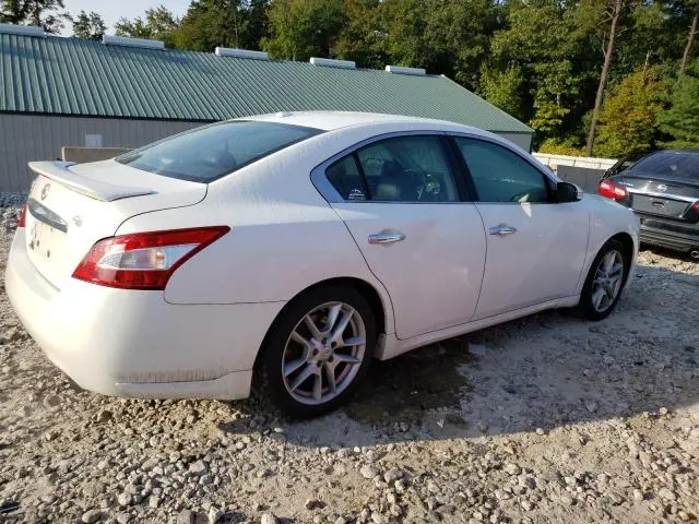 2010 NISSAN MAXIMA S