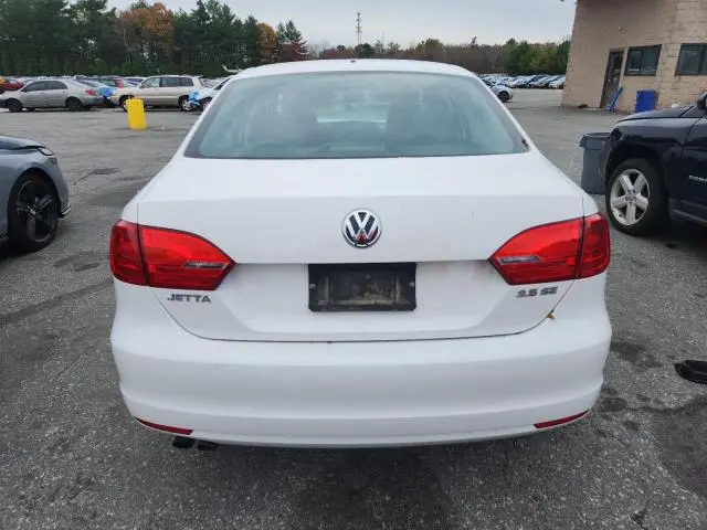2012 VOLKSWAGEN JETTA SE  