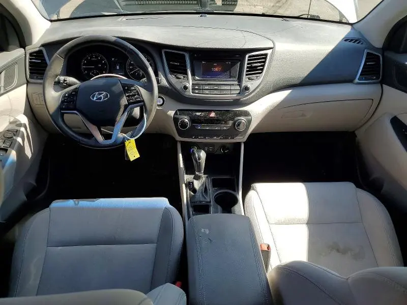 2016 HYUNDAI TUCSON SPORT  