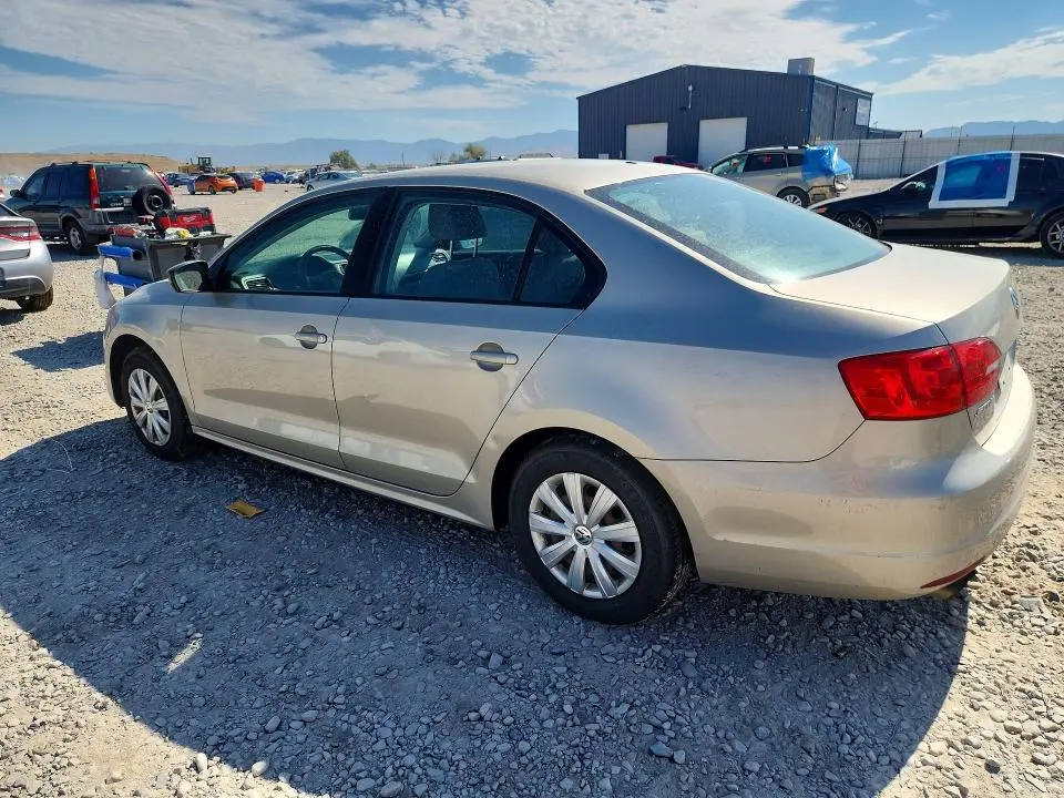 2014 VOLKSWAGEN JETTA BASE  