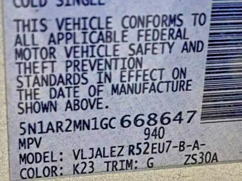 2016 NISSAN PATHFINDER S  