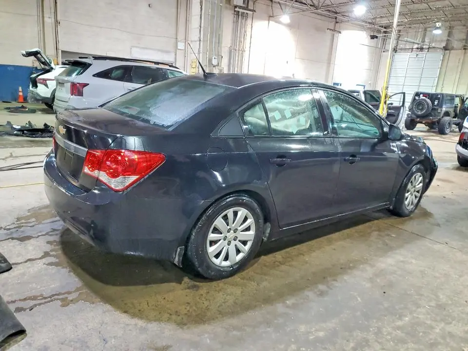 2014 CHEVROLET CRUZE LS  