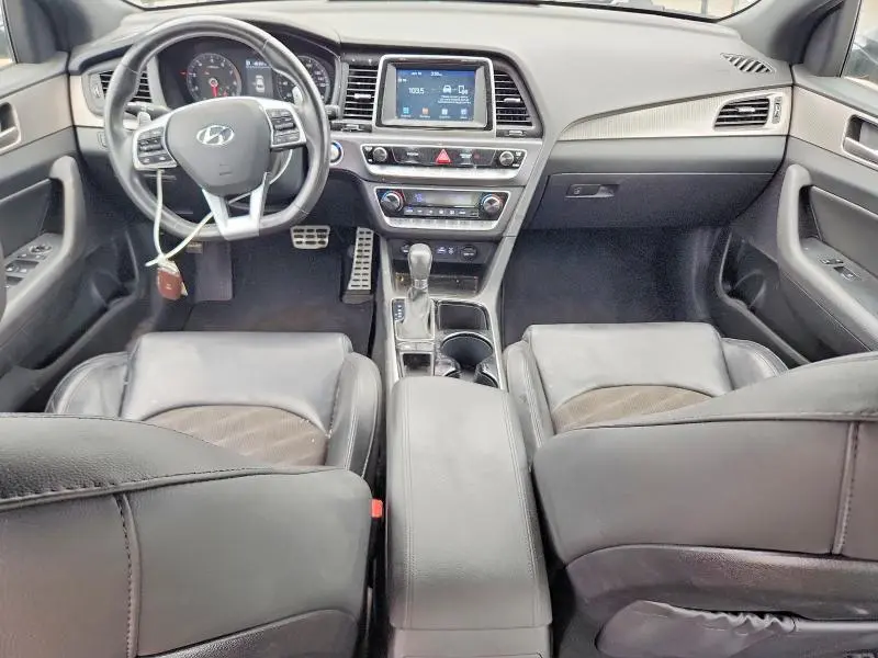 2019 HYUNDAI SONATA SPORT  