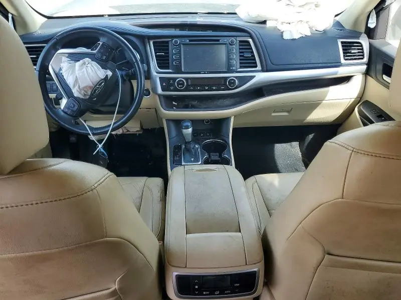 2015 TOYOTA HIGHLANDER XLE  