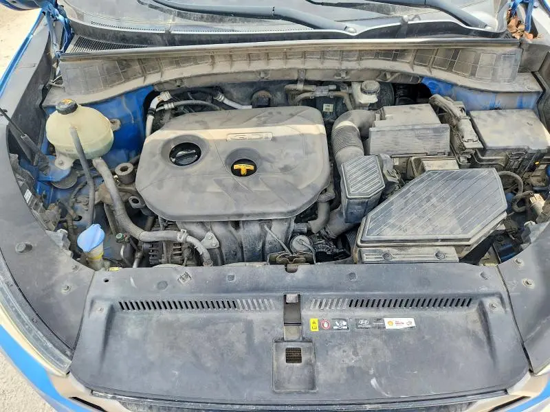 2016 HYUNDAI TUCSON SE  