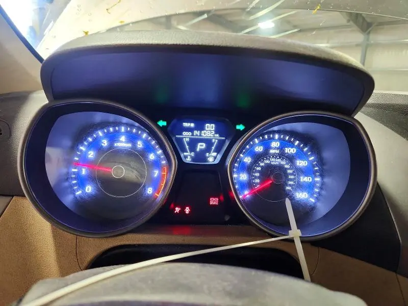 2012 HYUNDAI ELANTRA GLS  