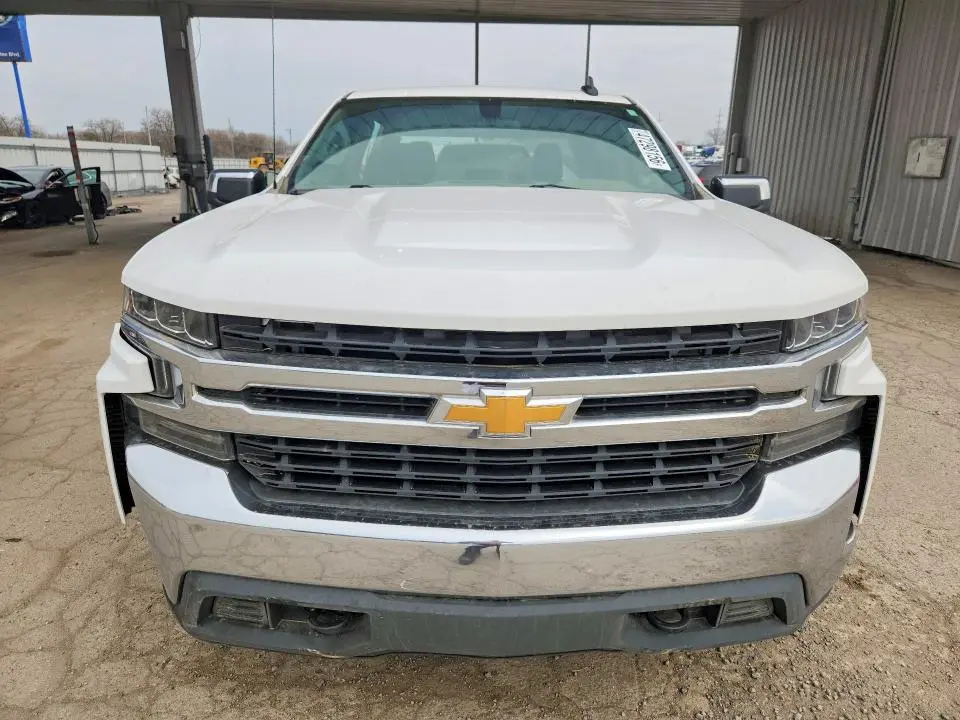 2020 CHEVROLET SILVERADO K1500 LT  