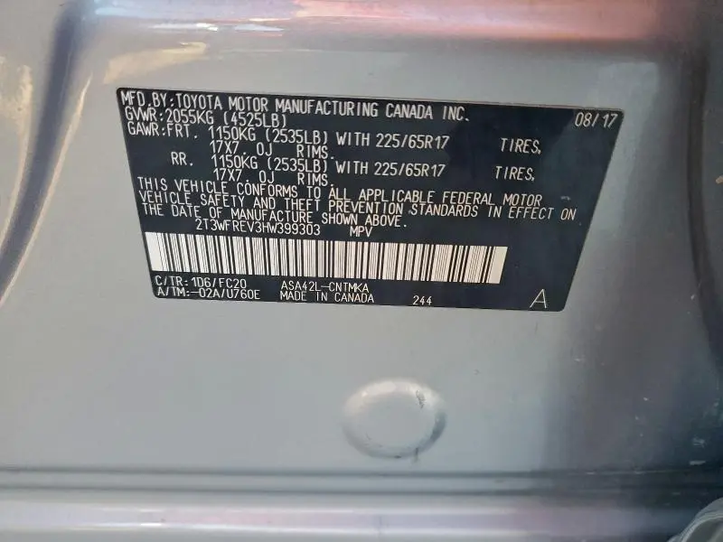 2017 TOYOTA RAV4 XLE  