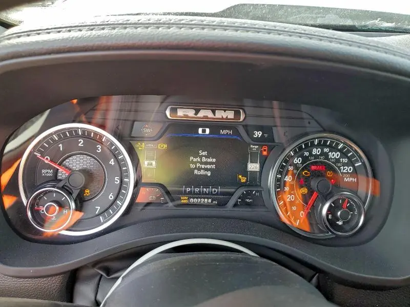 2024 RAM 1500 LARAMIE  