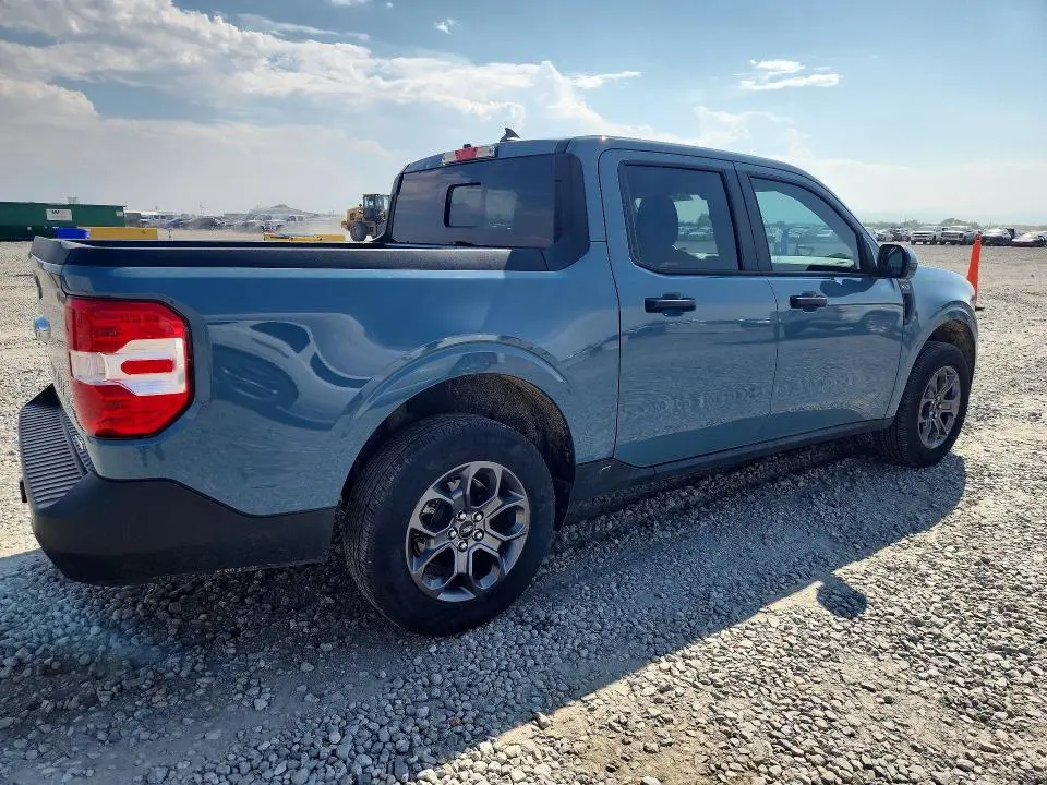 2023 FORD MAVERICK XL  