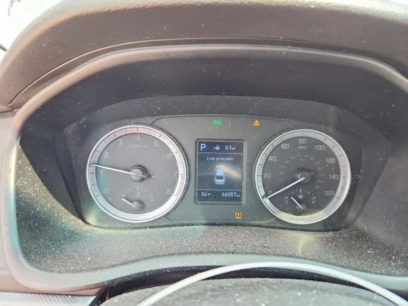 2018 HYUNDAI SONATA SE  