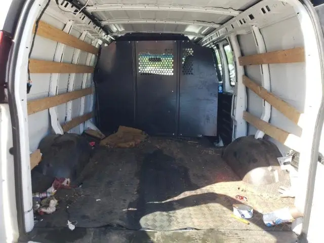 2022 CHEVROLET EXPRESS G2500   