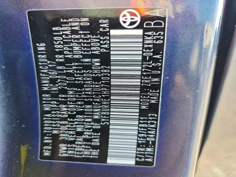 2017 TOYOTA COROLLA LE  