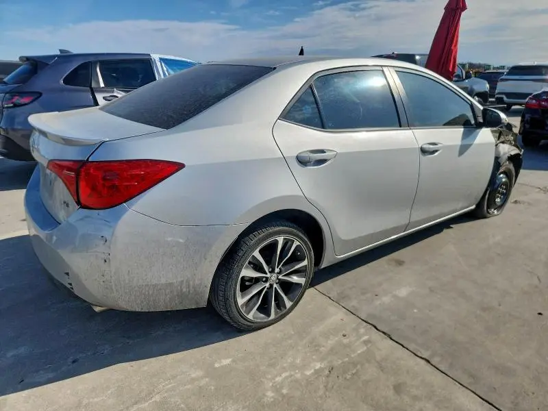 2019 TOYOTA COROLLA SE  