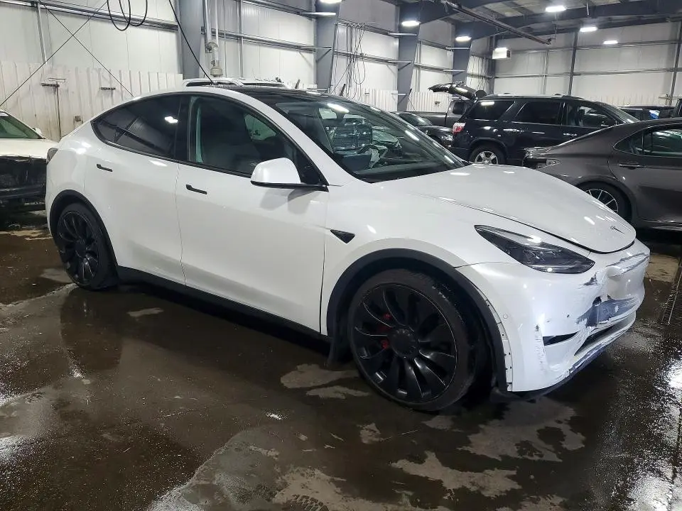 2022 TESLA MODEL Y   