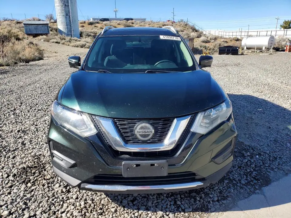 2018 NISSAN ROGUE SV  