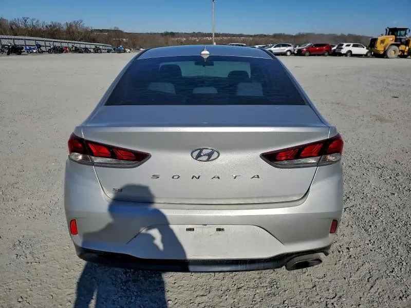 2018 HYUNDAI SONATA SE  