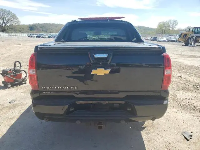 2013 CHEVROLET AVALANCHE LS  
