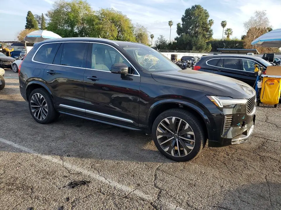 2025 VOLVO XC90 PLUS  