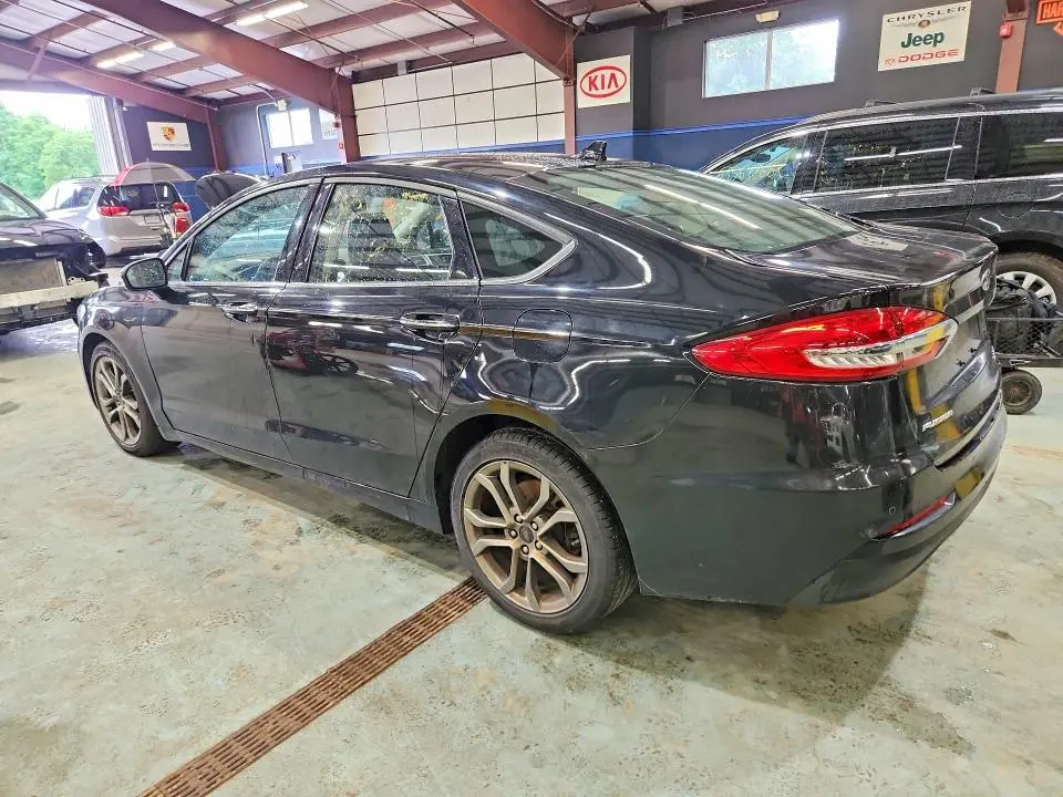2020 FORD FUSION SEL  
