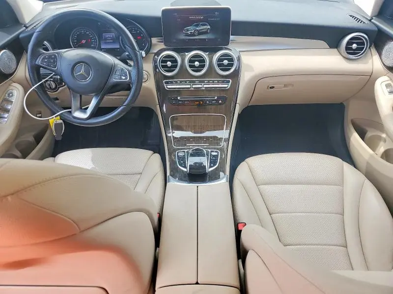 2016 MERCEDES-BENZ GLC 300 4MATIC  