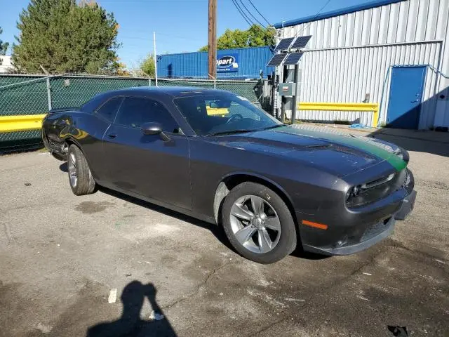 2020 DODGE CHALLENGER SXT  