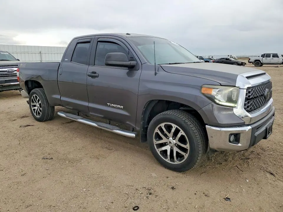 2018 TOYOTA TUNDRA DOUBLE CAB SR  