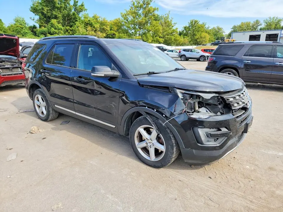 2016 FORD EXPLORER XLT  