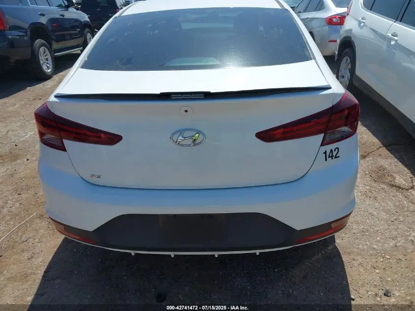 2019 HYUNDAI ELANTRA SE