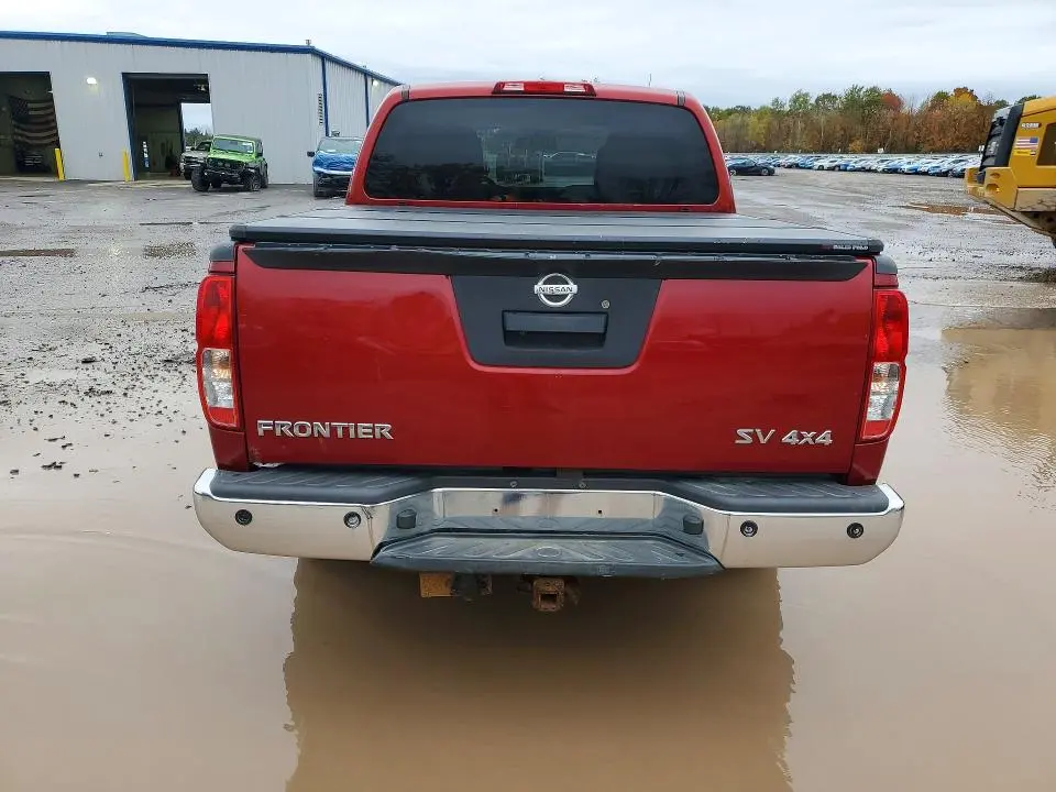 2013 NISSAN FRONTIER S  