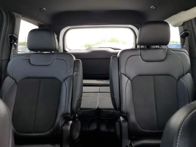 2021 JEEP GRAND CHEROKEE L LAREDO  