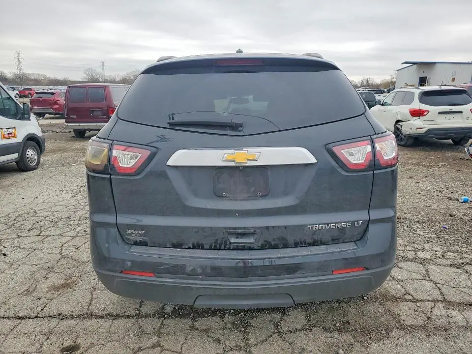 2014 CHEVROLET TRAVERSE LT  