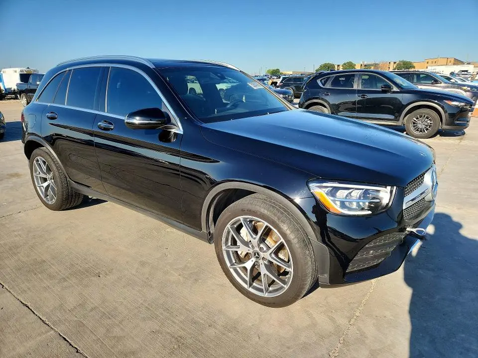 2020 MERCEDES-BENZ GLC 300 4MATIC  