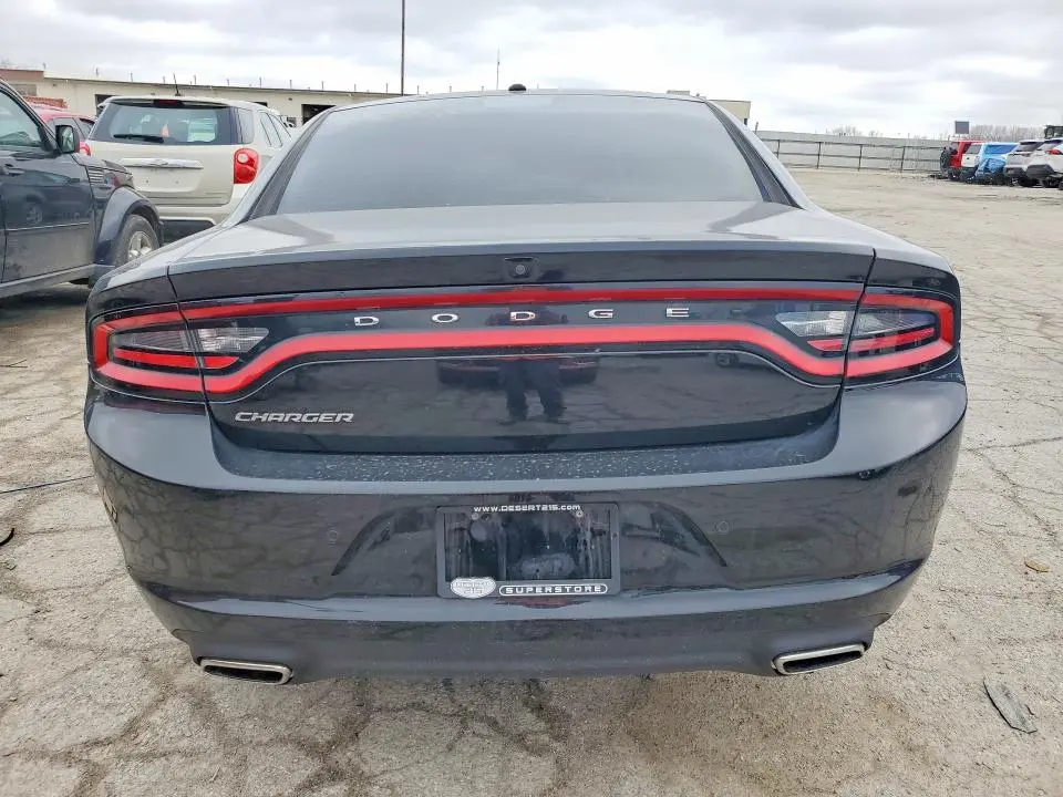 2022 DODGE CHARGER SXT  