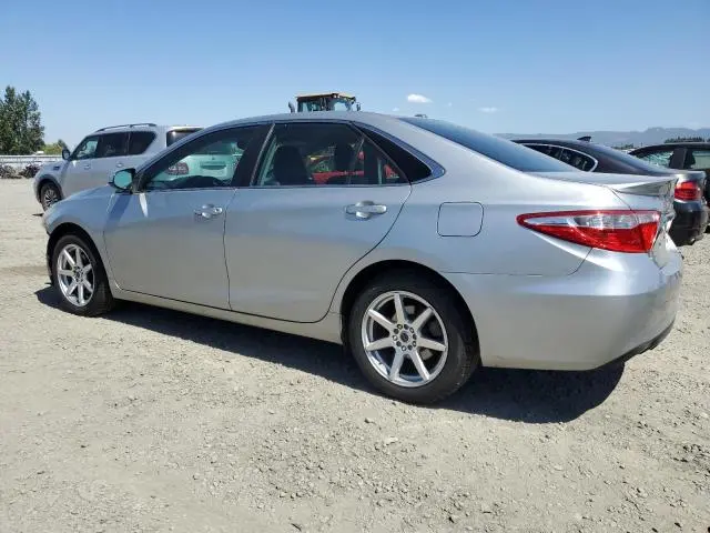 2015 TOYOTA CAMRY LE  