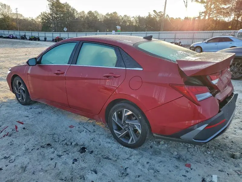 2024 HYUNDAI ELANTRA SEL  