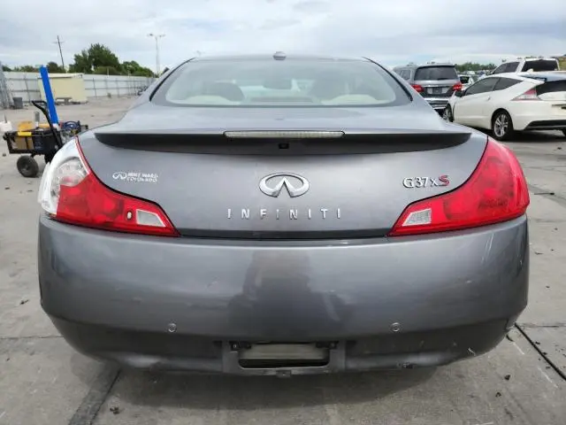 2011 INFINITI G37   