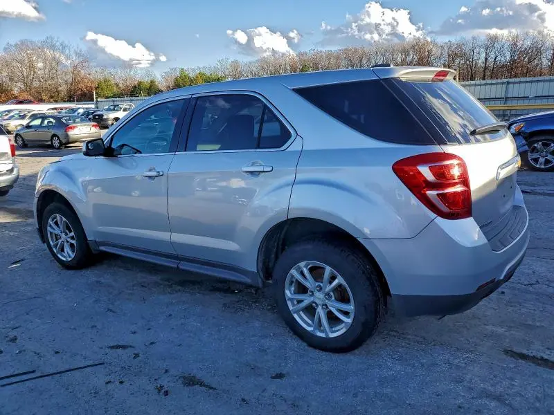 2017 CHEVROLET EQUINOX LT  