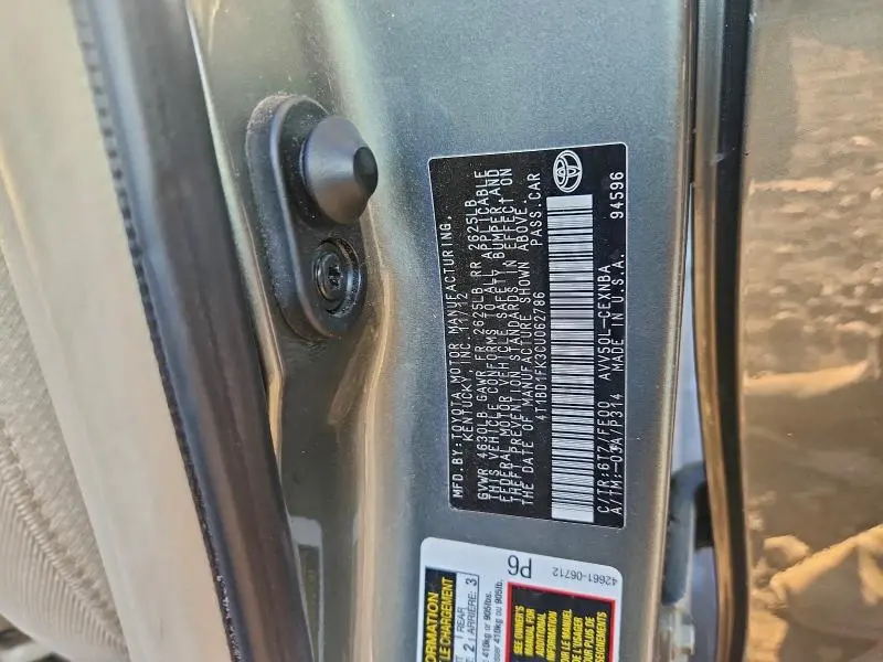 2012 TOYOTA CAMRY HYBRID  