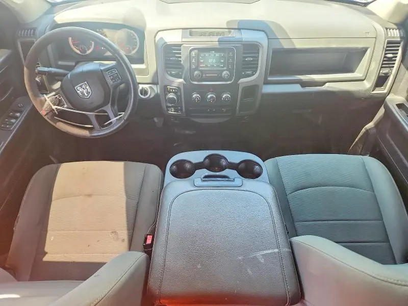 2016 RAM 1500 ST  