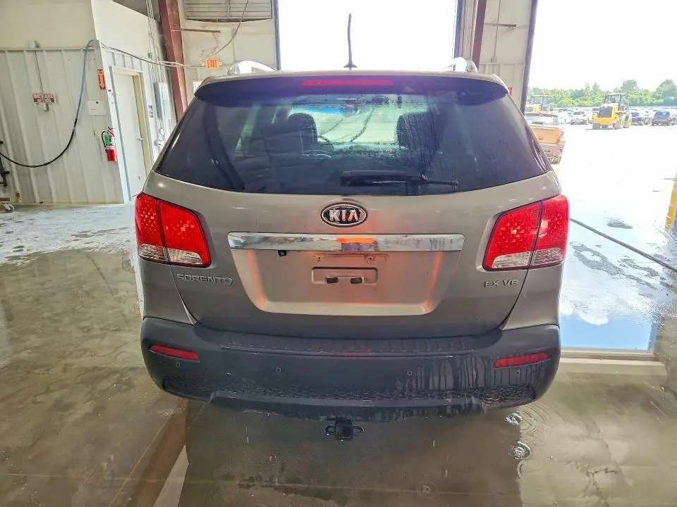 2011 KIA SORENTO EX  
