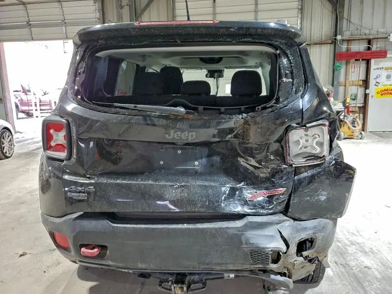 2015 JEEP RENEGADE TRAILHAWK  