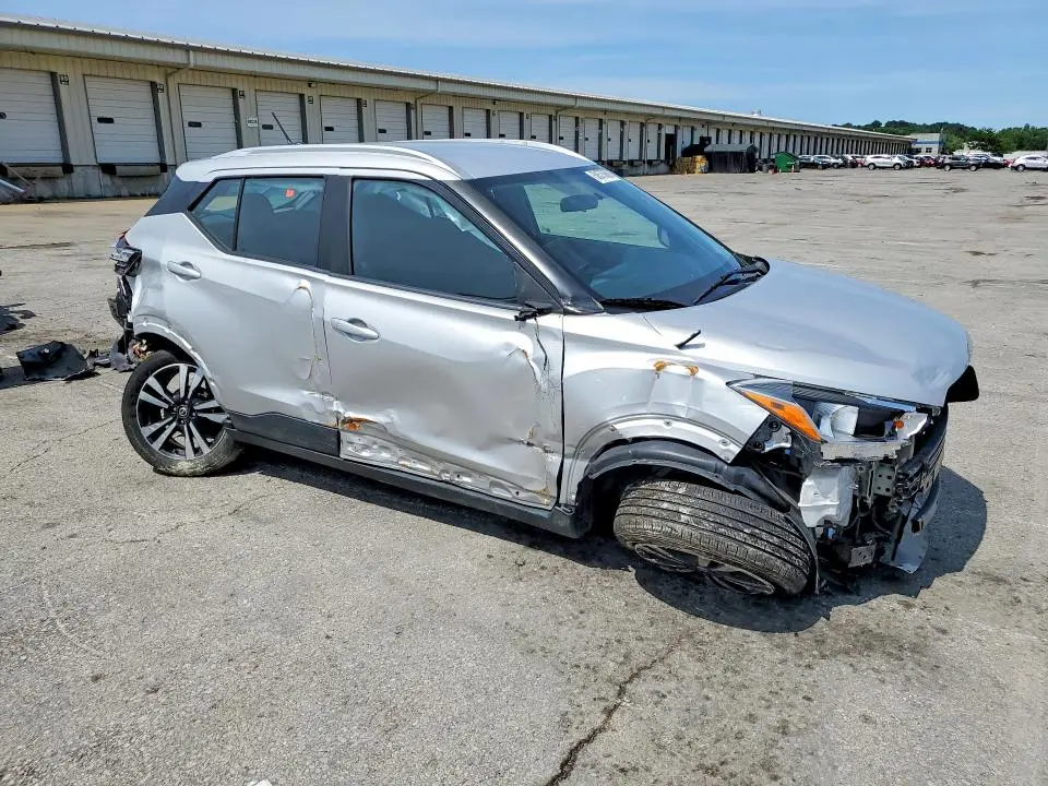 2019 NISSAN KICKS SV  
