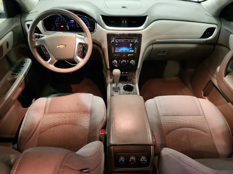 2013 CHEVROLET TRAVERSE LT  