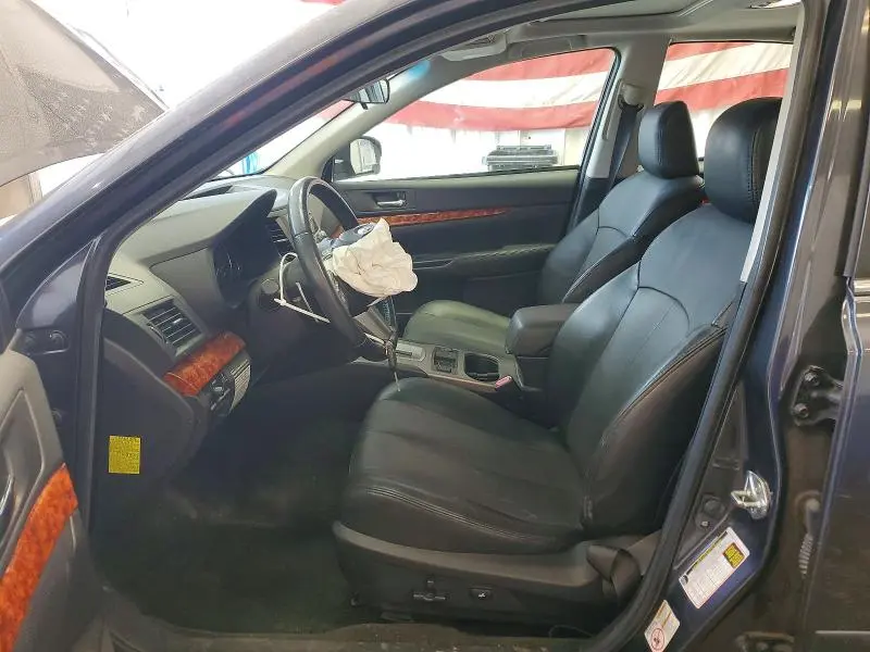 2011 SUBARU LEGACY 2.5I LIMITED  