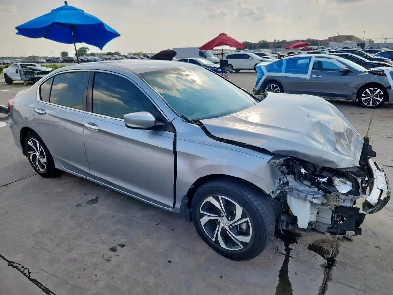 2017 HONDA ACCORD LX  