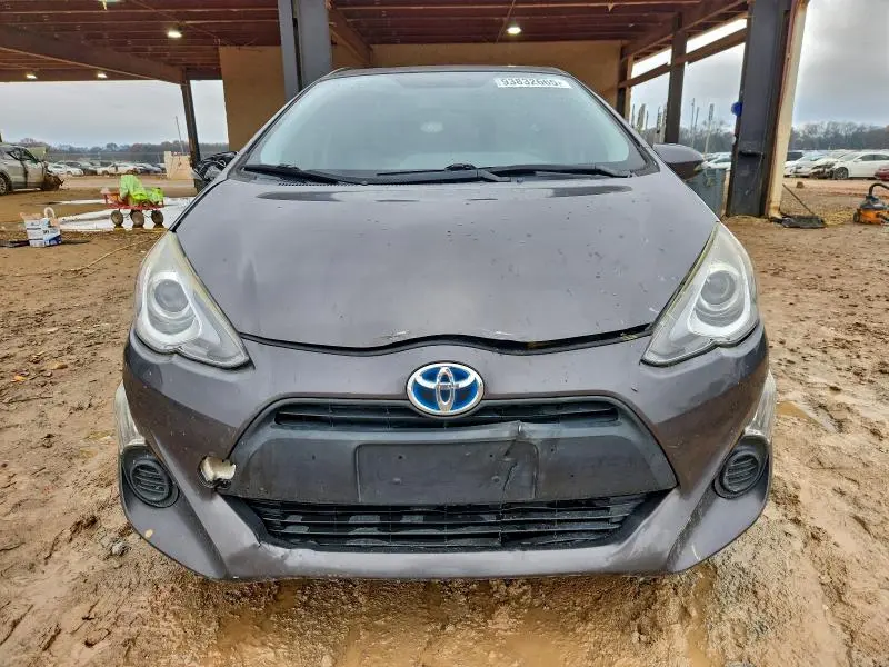 2015 TOYOTA PRIUS C   