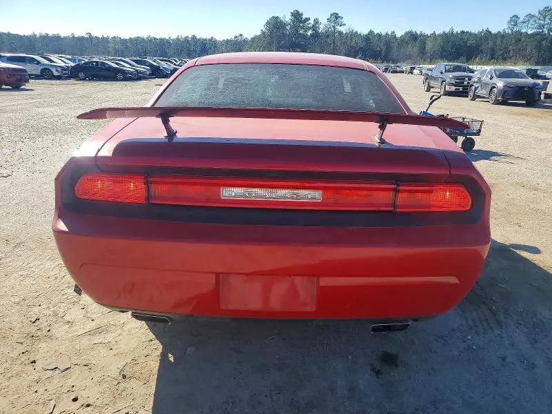 2012 DODGE CHALLENGER SXT  