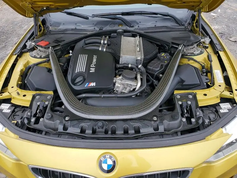 2015 BMW M4   