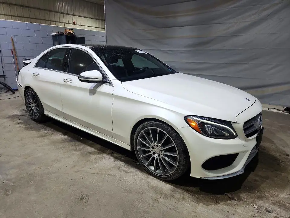 2016 MERCEDES-BENZ C 300  